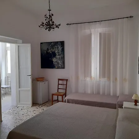 Visitponza - Artemide Ponza